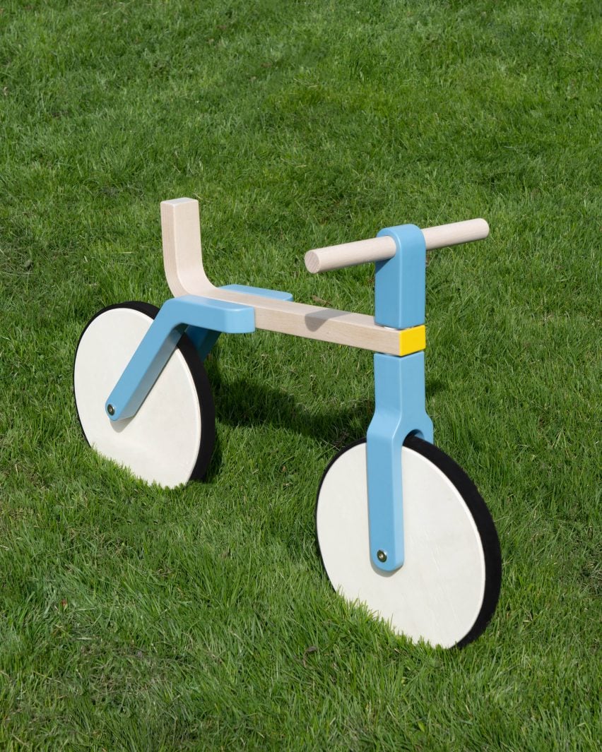L-Bike is a balance bike made by Shania Soares at ÉCAL using offcuts from Artek furniture