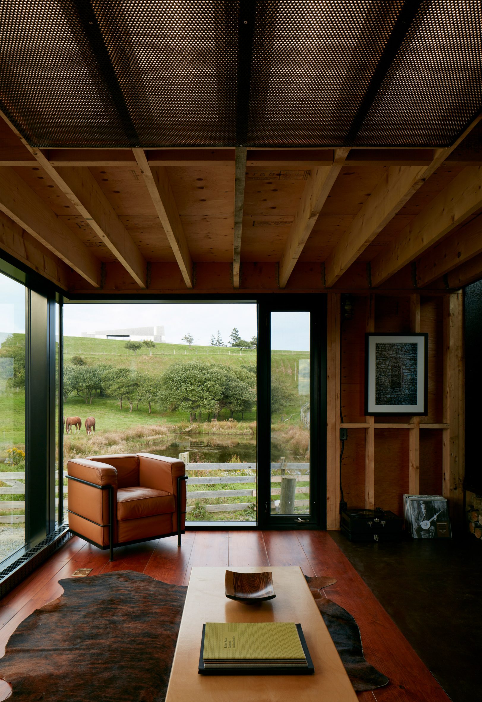 Living space of Enough House by Brian MacKay-Lyons