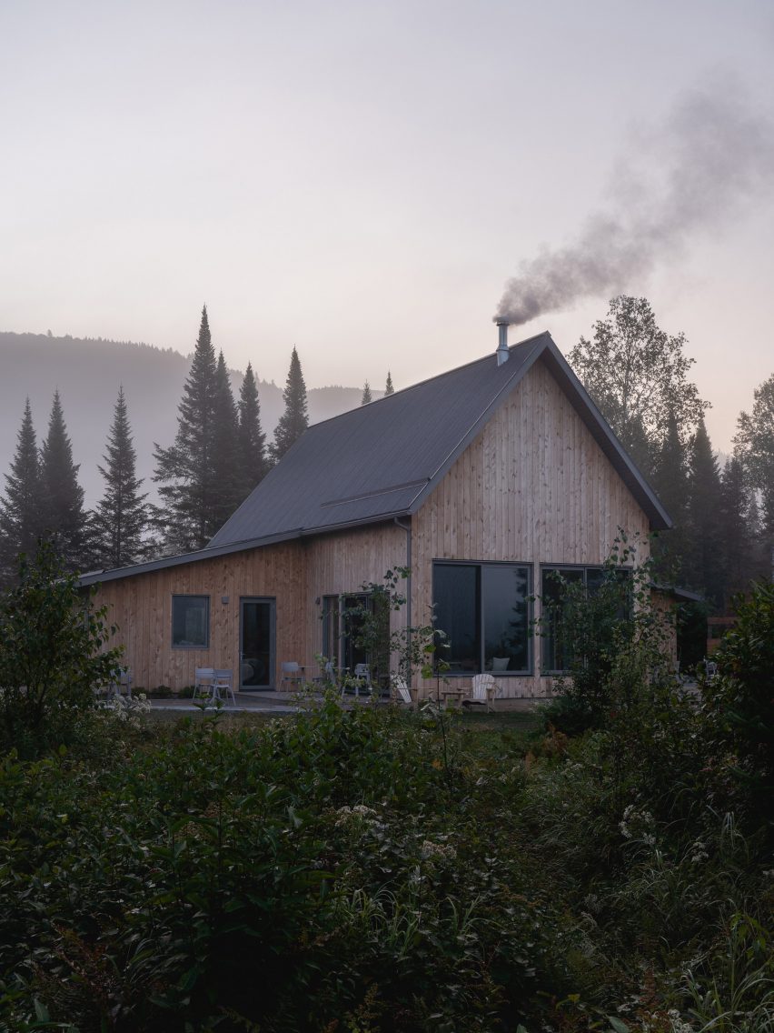 Timber-clad cafe with a pitched roof in the Canadian forest