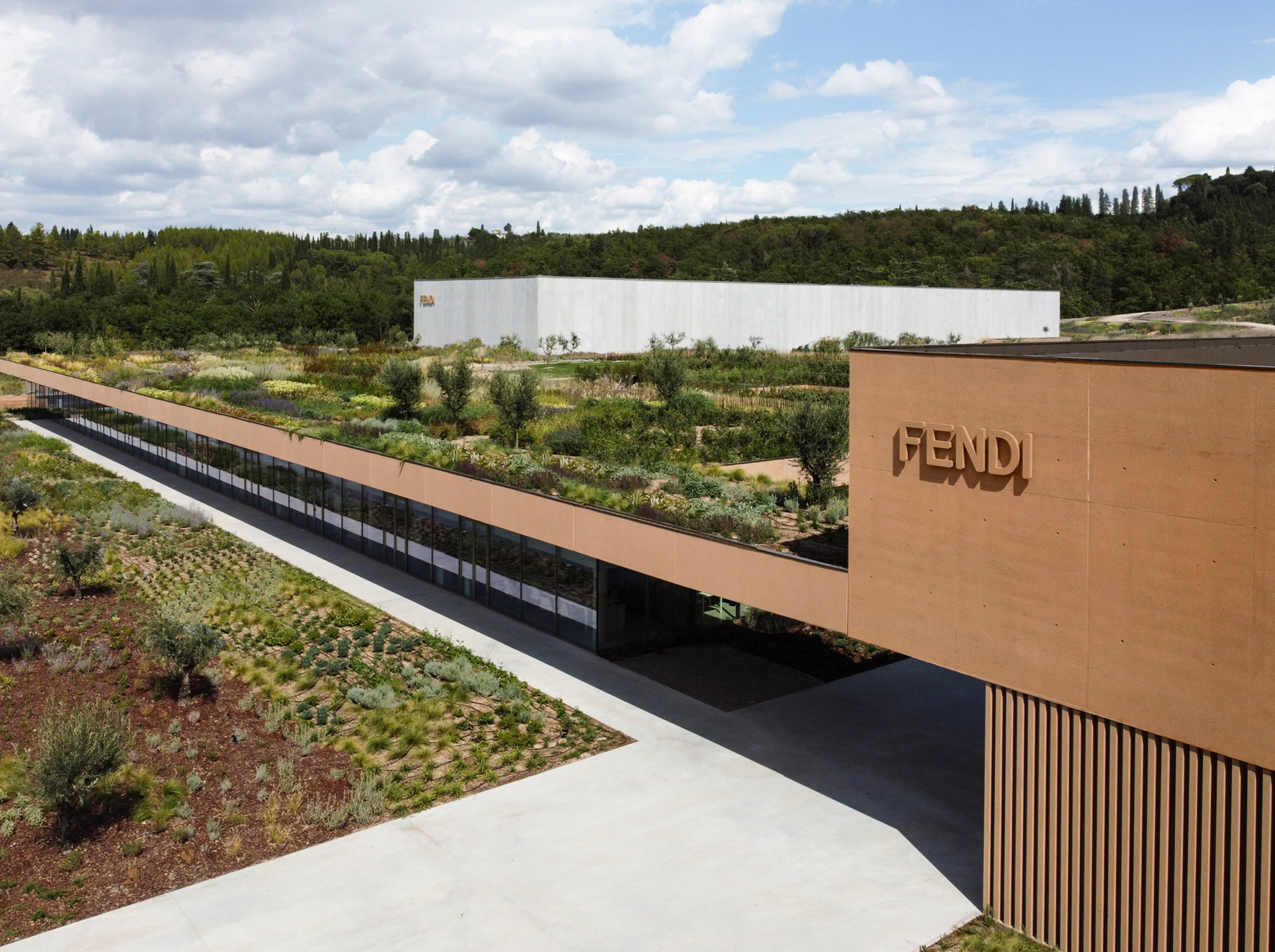 Exterior of the Fendi factory by Piuarch