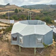 Drone view of Rambla Climate-House by Andrés Jaque, Office for Political Innovation and Miguel Mesa del Castillo