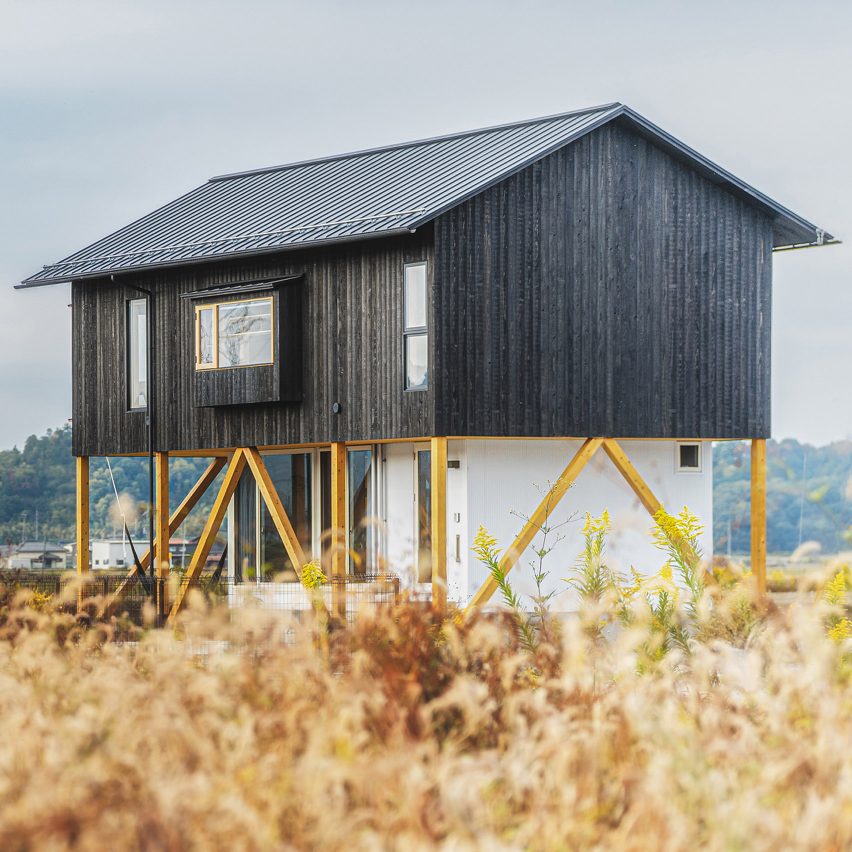 Ushijima Architects designs flood-resilient U-House near Japanese lake