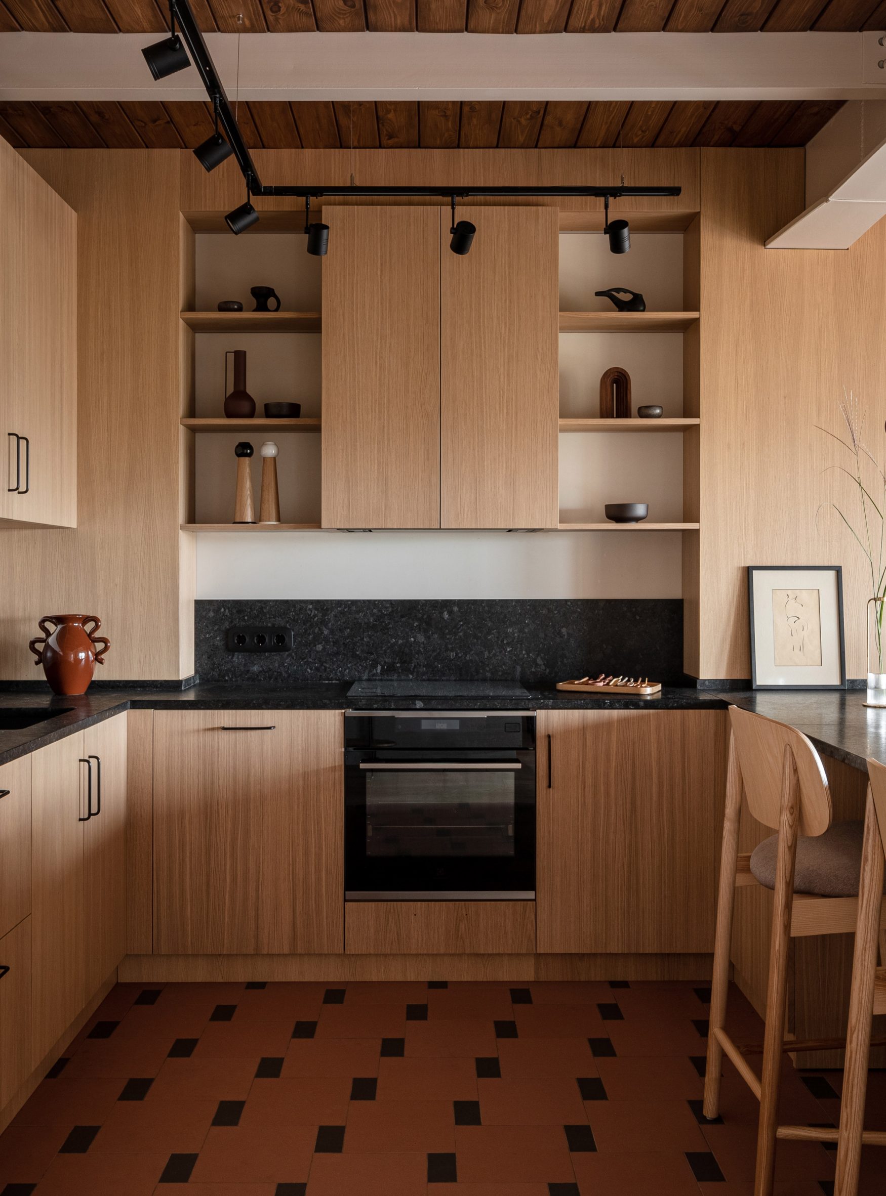 Wood kitchen in Kyiv apartment by Yana Molodykh