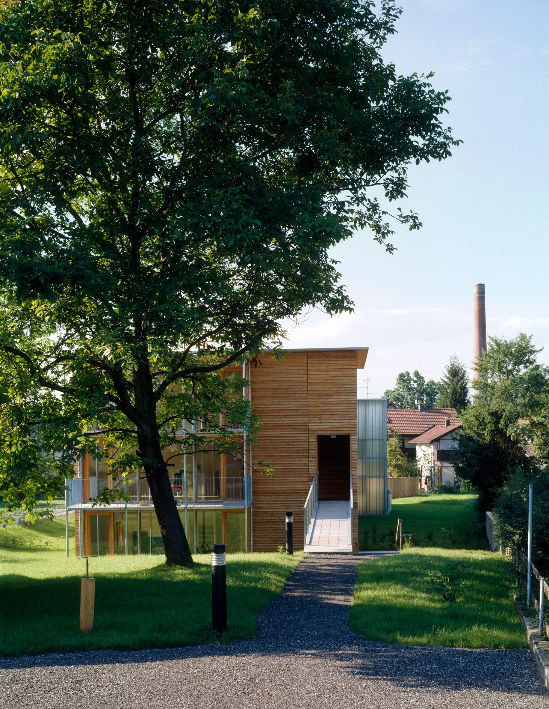 Mass-timber building in Austria by HK Architekten