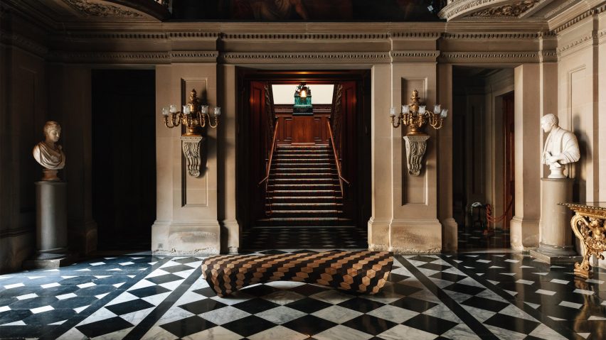 Fotografie sezení v sále v Chatsworth House