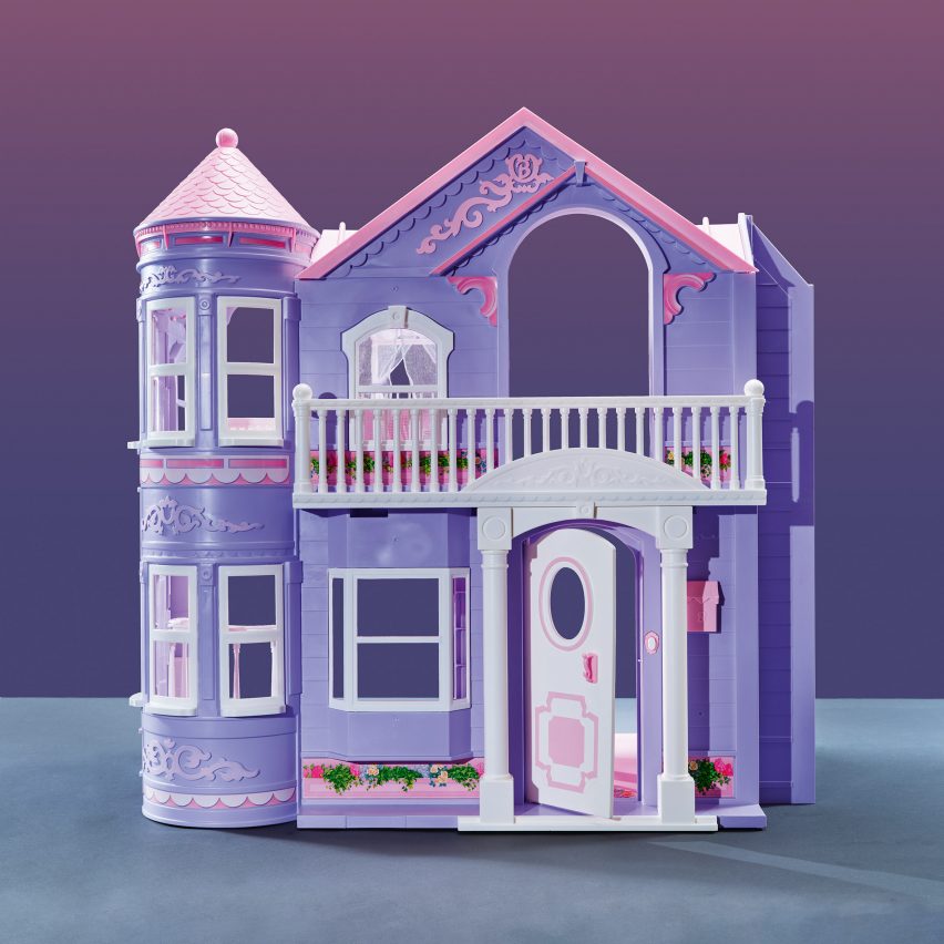 Purple castle-looking dollhouse from 2000