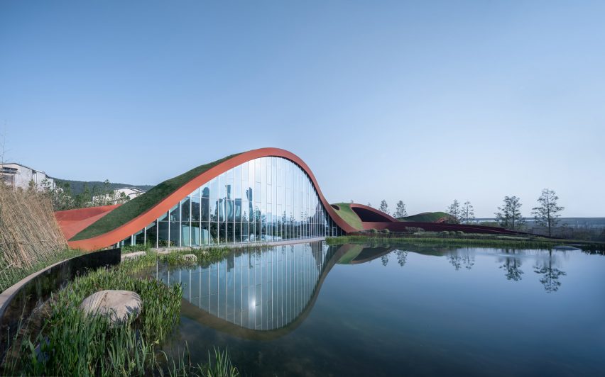 View of restaurant at the Chaohu Natural and Cultural Centre by Change Architects