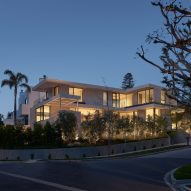Montalba Architects prioritises views at hillside home in Santa Monica