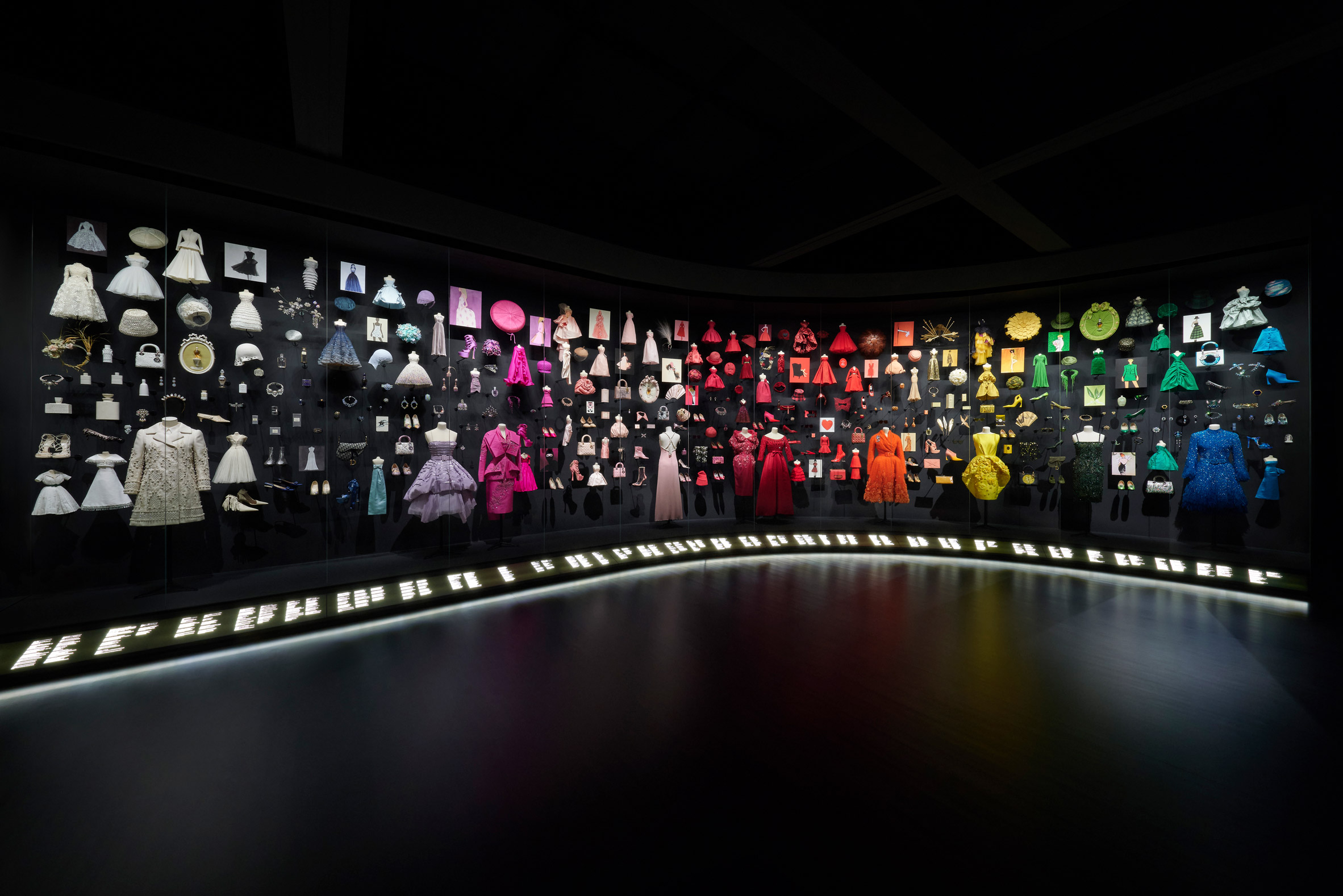 Colour-coded display of objects by Christian Dior
