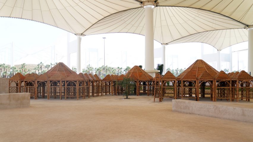 Pop-up bamboo mosque by Yasmeen LariÂ 