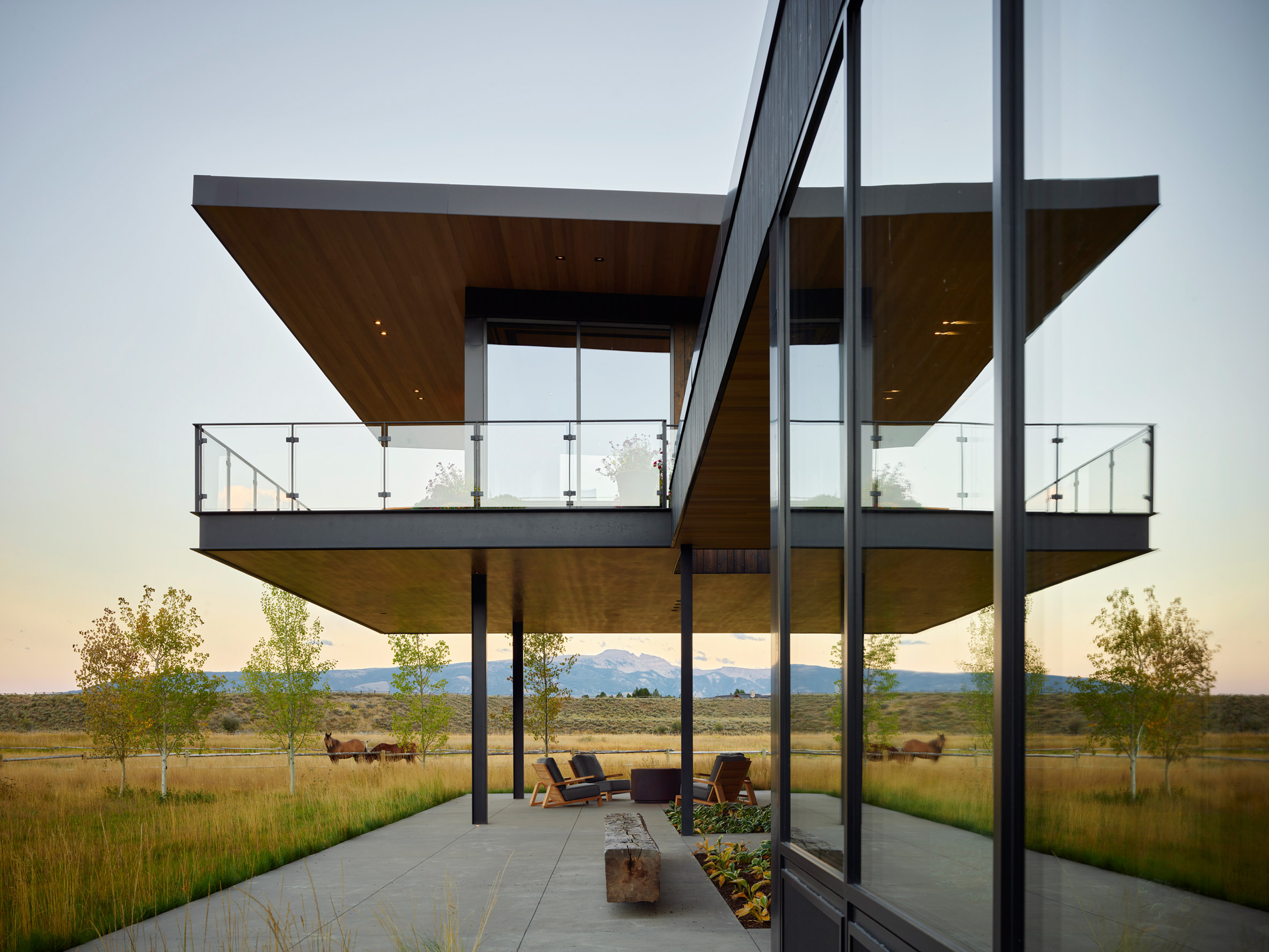 Rectilinear house at Black Fox Ranch in Jackson Hole, Wyoming