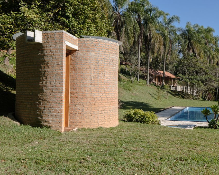 Spiral-shaped structure next to swimming pool