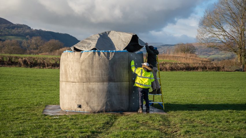 Deploy water storage tank in a field