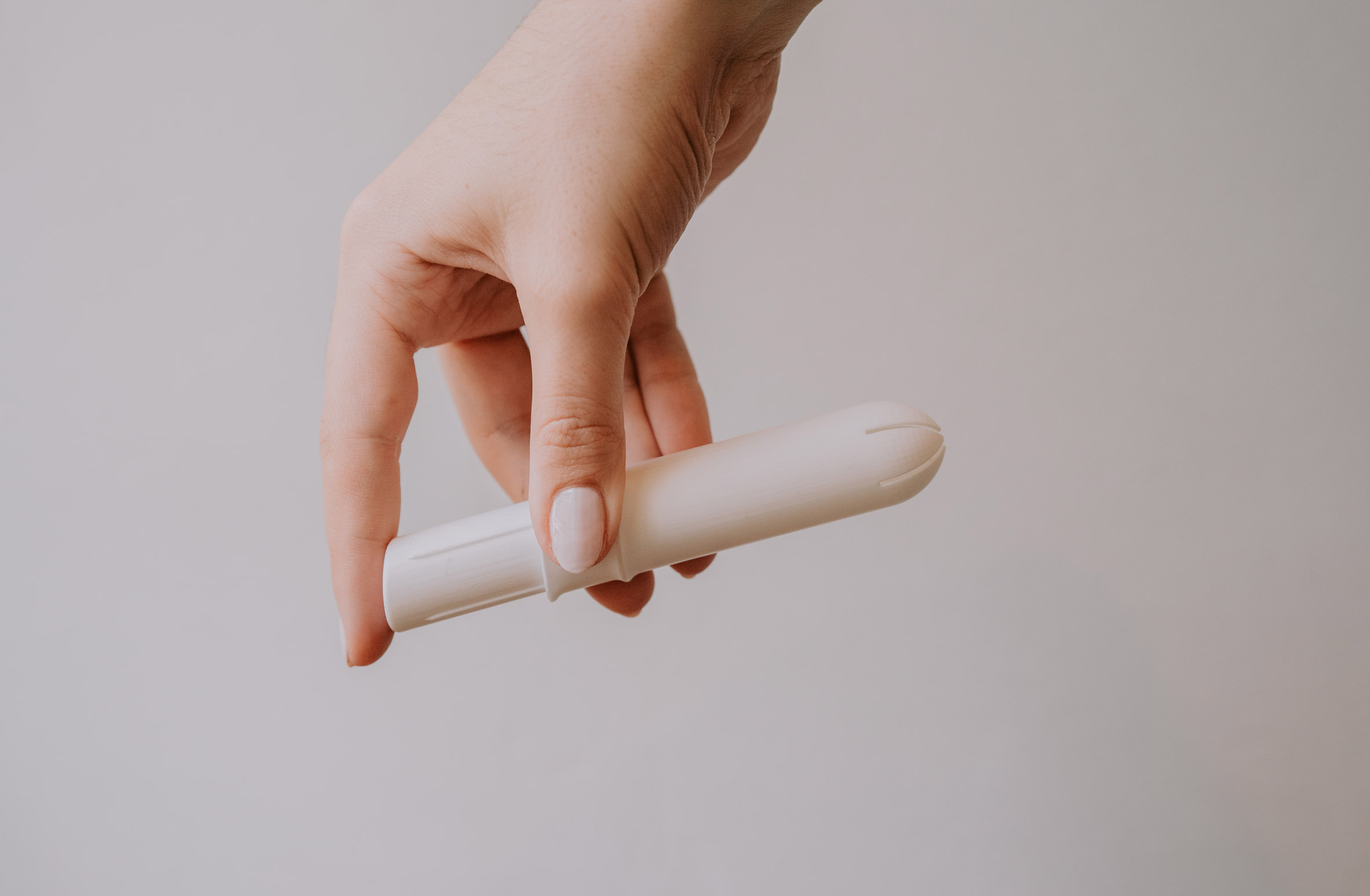 Tampon-style applicator
