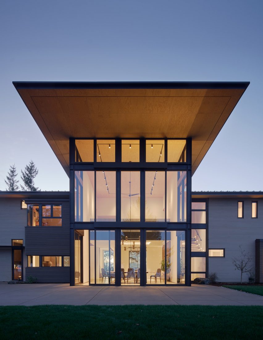 Ueda Design Studio-designed house in Oregon, USA
