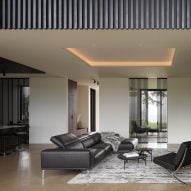 Eola Hills Residence by Ueda Design Studio
