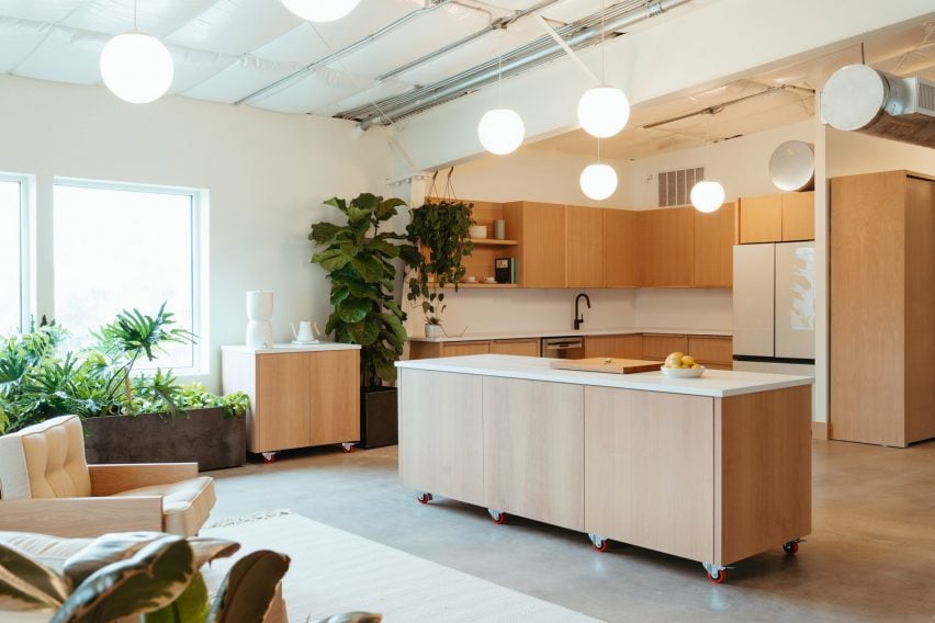 Bright kitchen with a moveable island
