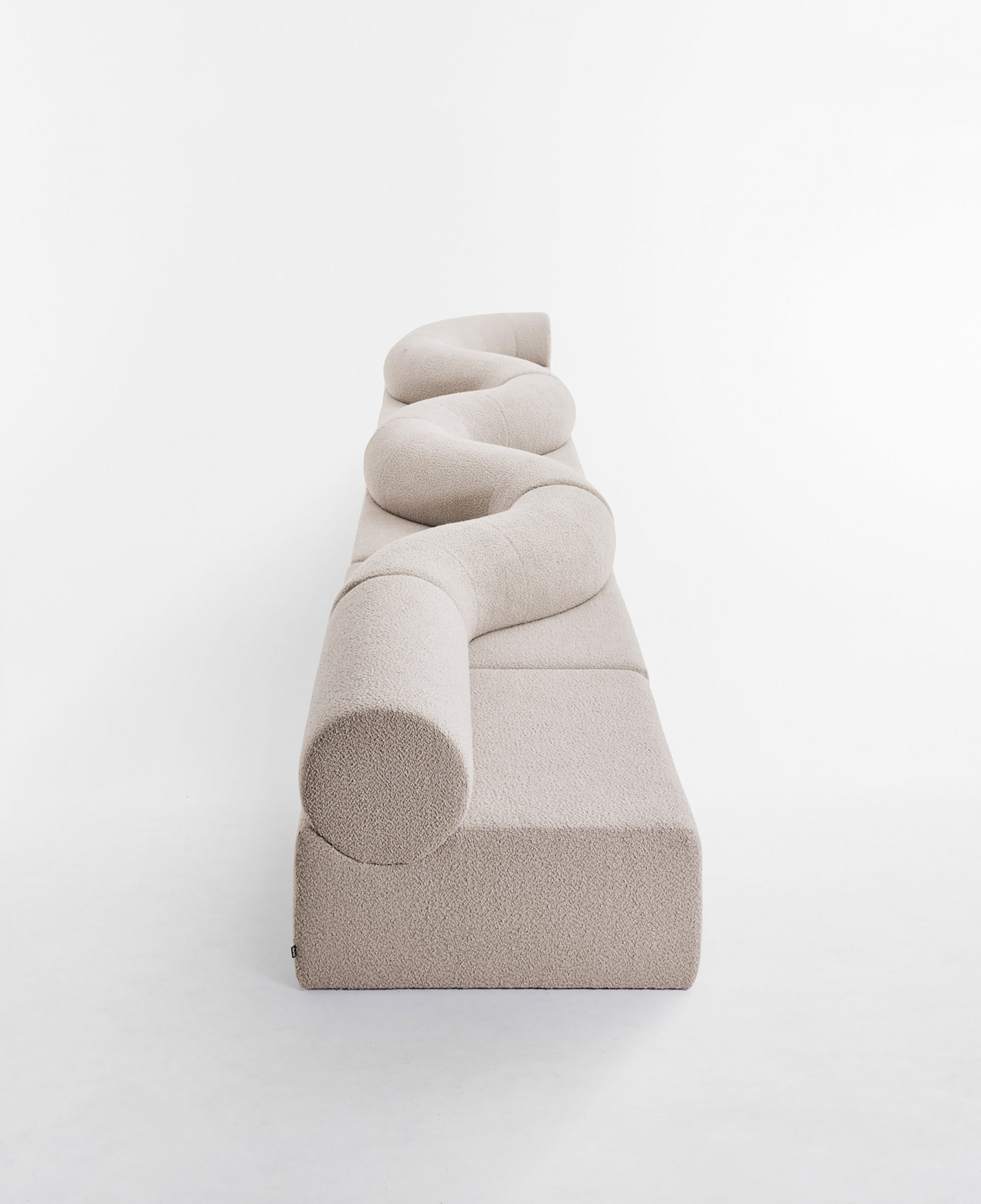 Pipeline seating by Alexander Lotersztain for Derlot