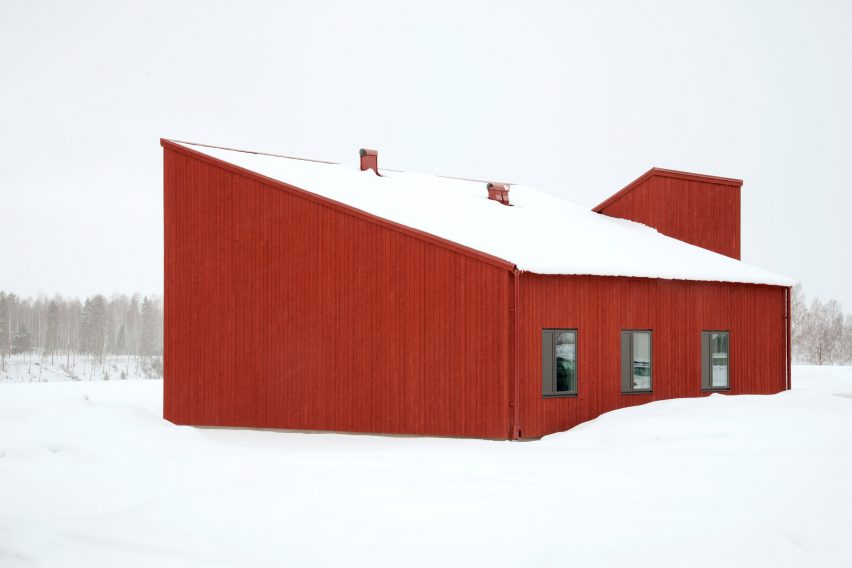 Red-painted exterior of Simonsson House by Claesson Koivisto Rune in Sweden
