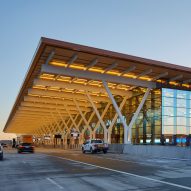 SOM tops Kansas City airport with giant timber-clad canopy