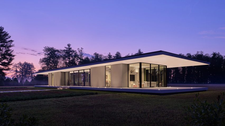 Specht architects glass house pavilion