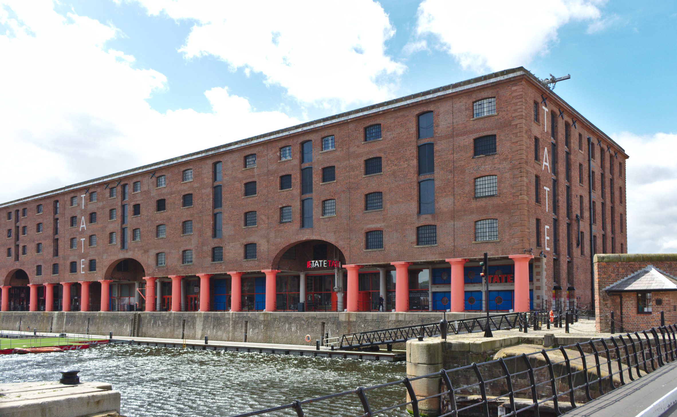 Exterior of Tate Liverpool