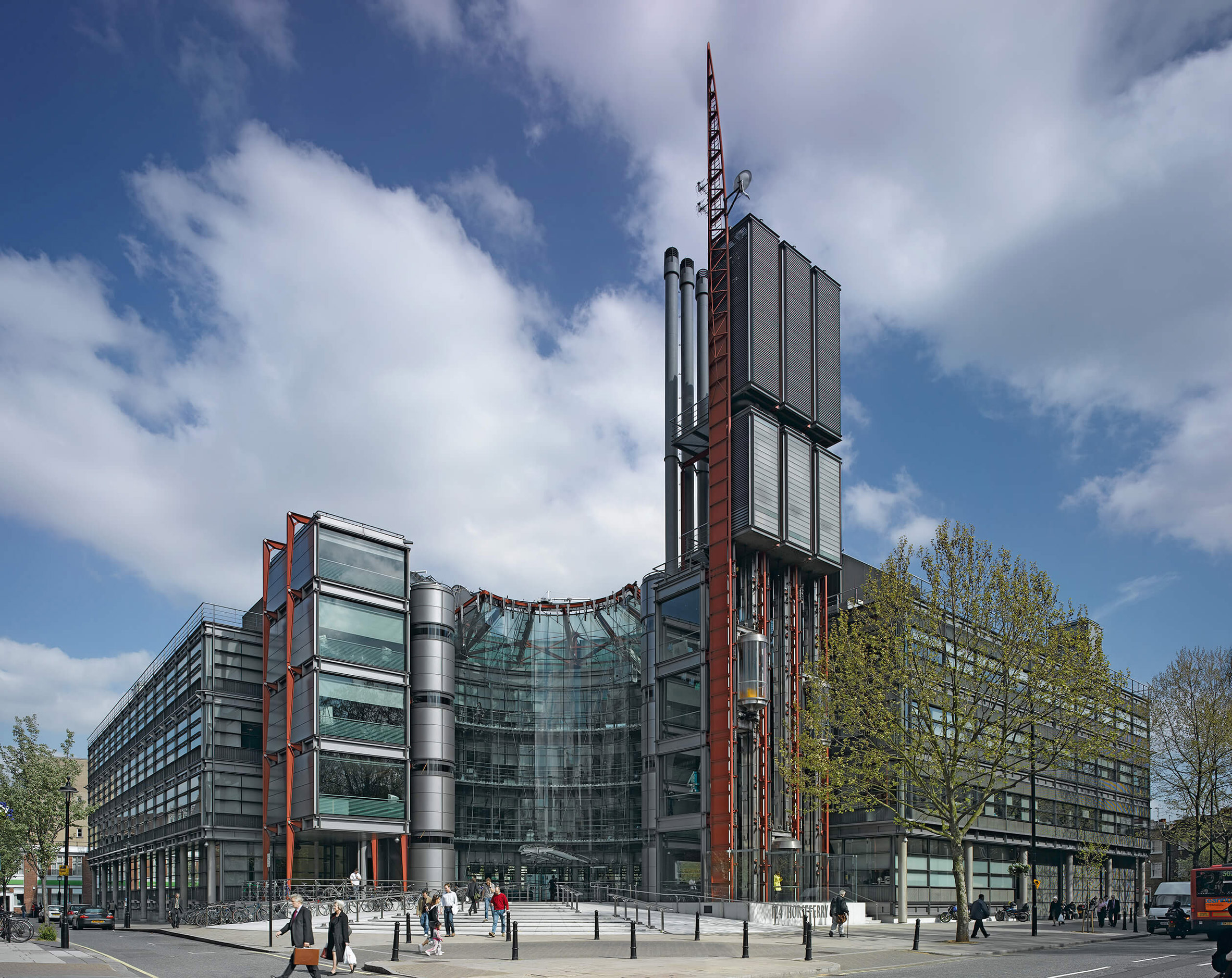 Channel 4 headquarters by Richard Rogers features on The Risk List by C20 Society