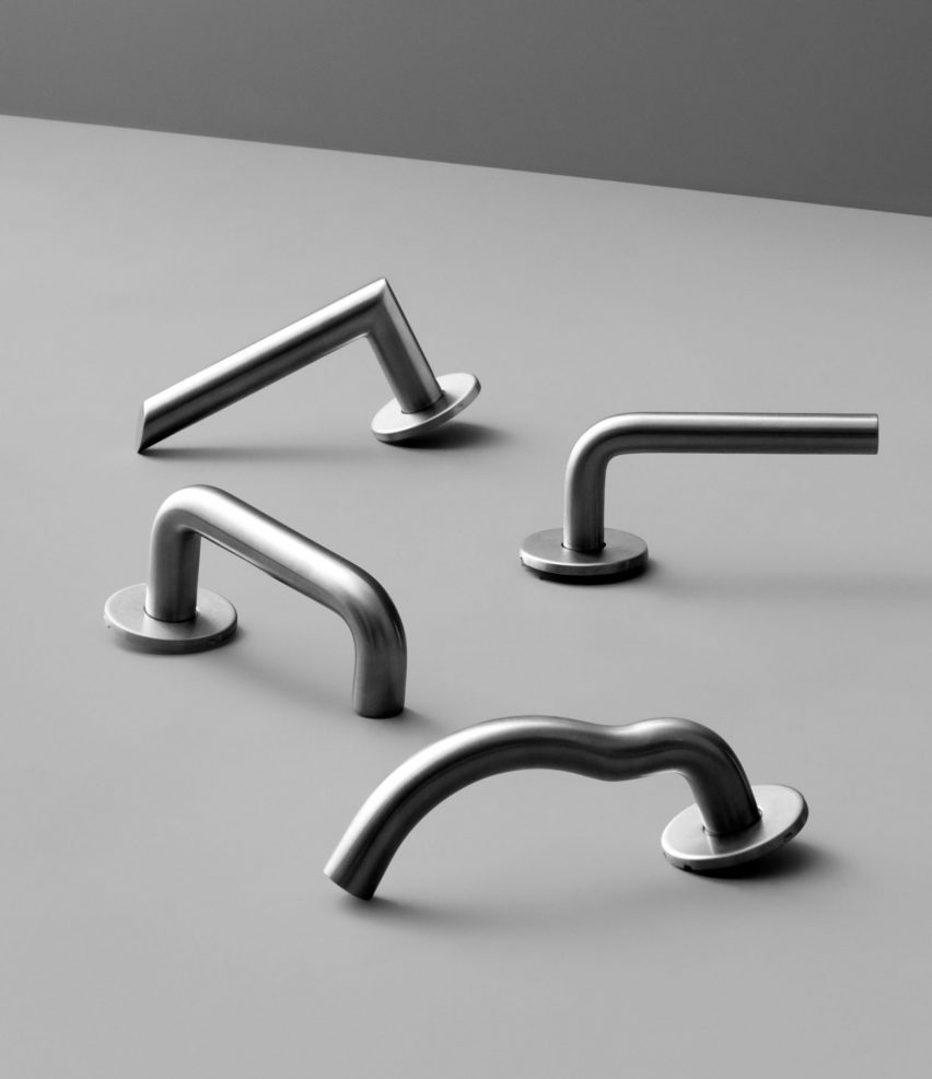 D-line's silver handles 