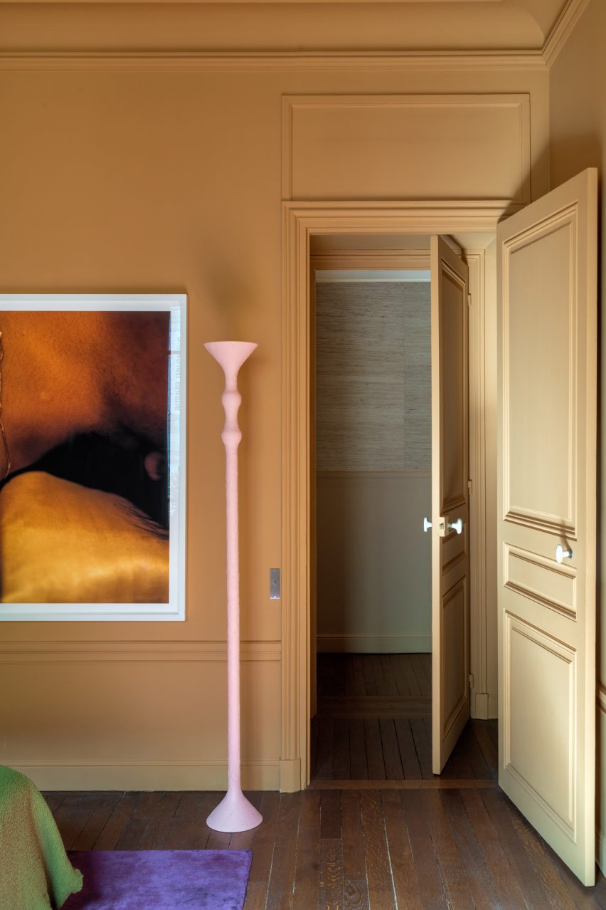 Detail of the bedroom in the Canal Saint-Martin apartment 