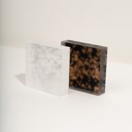 Flare material collection by 3form