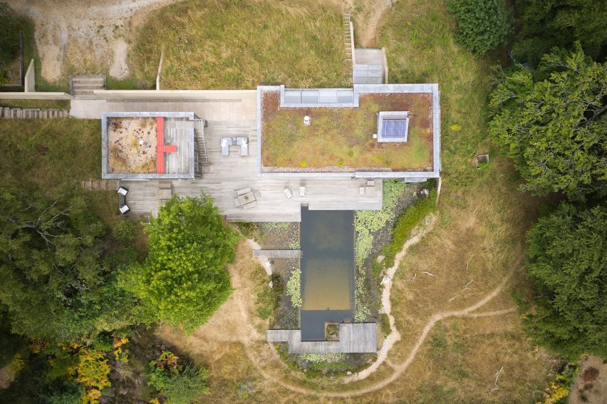 Bird's-eye view of New Forest House