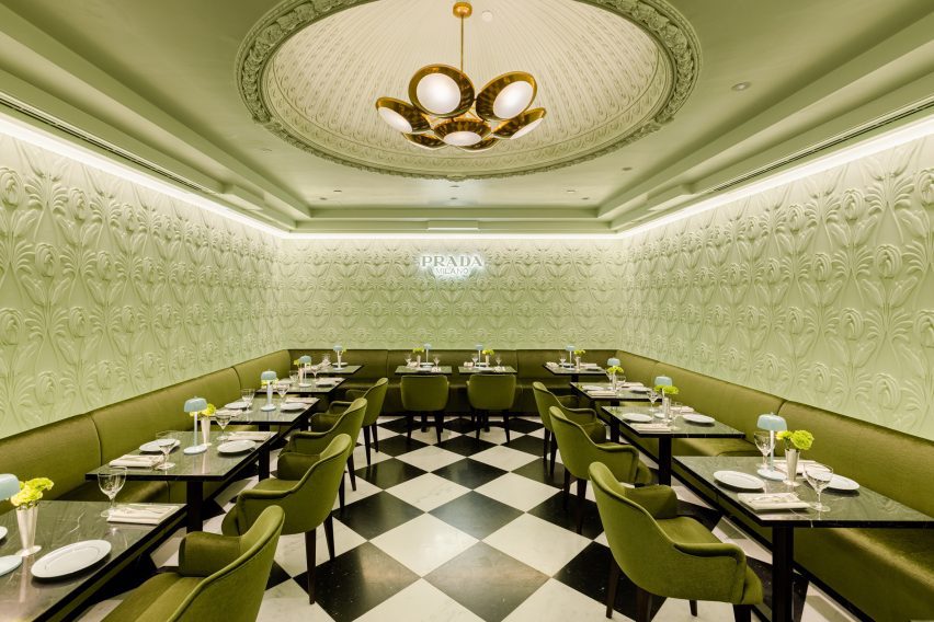 Interior photo of the cafe at Harrods
