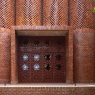 Exterior of Shah Muhammad Mohshin Khan Mausoleum in Bangladesh by Sthapotik