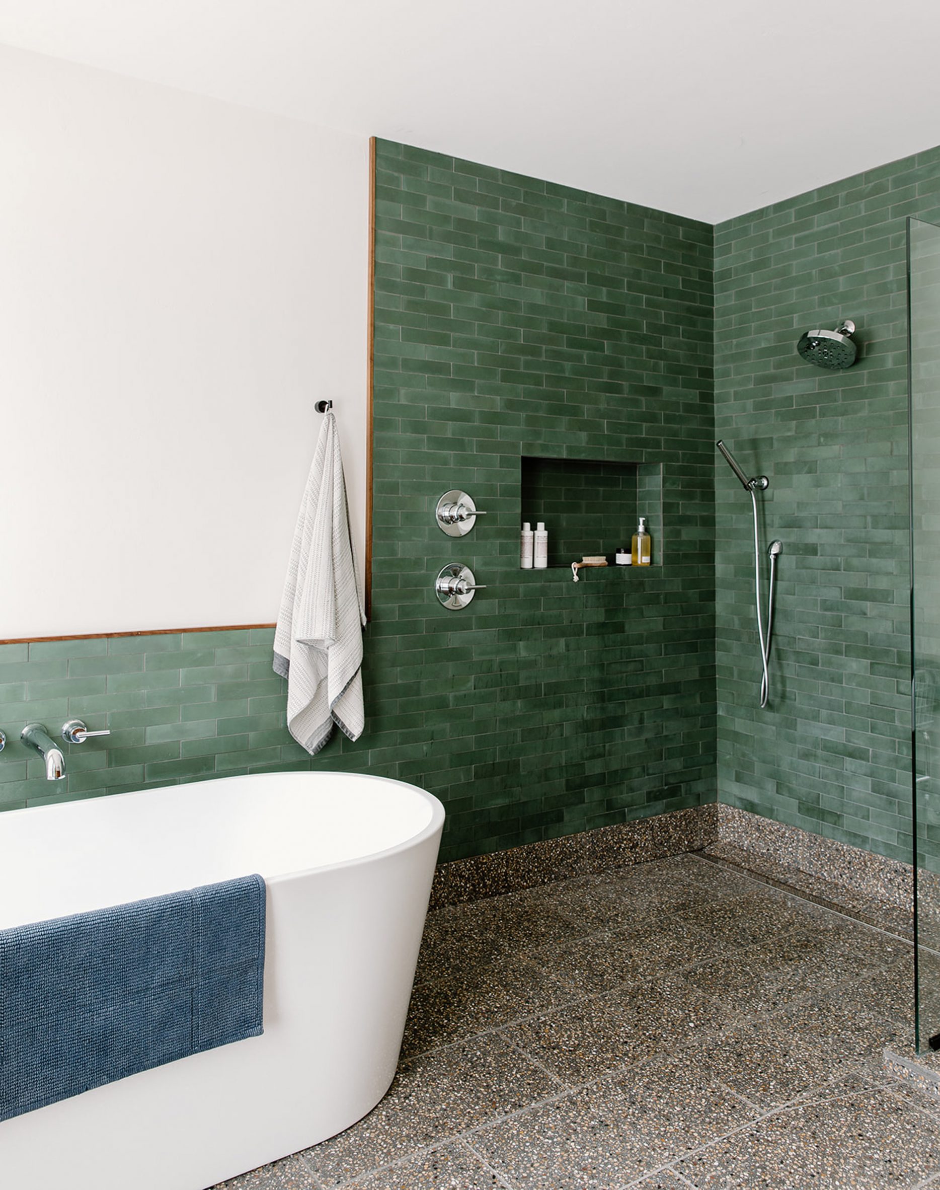 Green tile bathroom wall