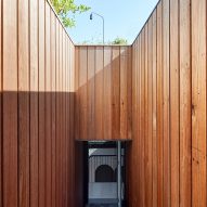 Exterior of St Martins Lane extension in Melbourne by Matt Gibson Architecture + Design
