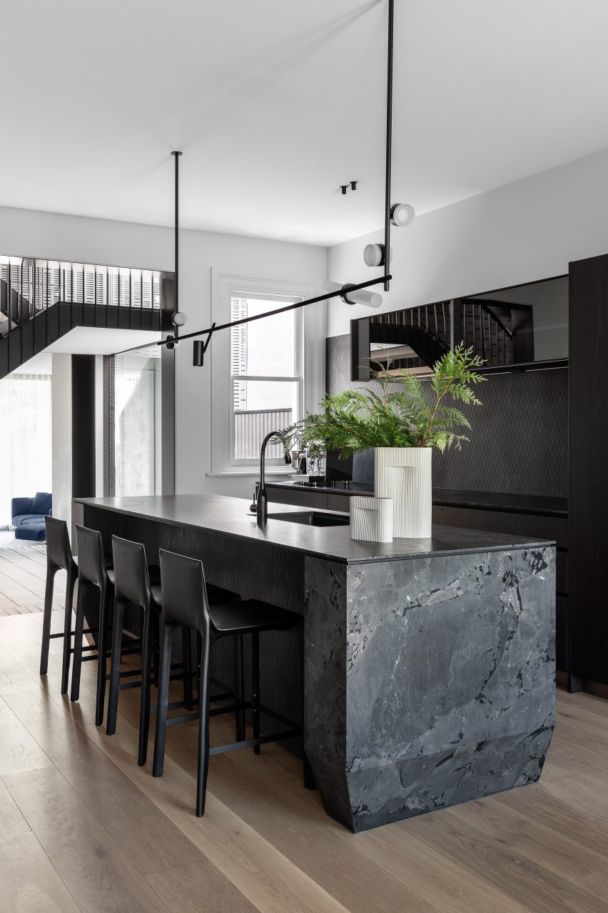 Monochrome kitchen by Matt Gibson Architecture + Design