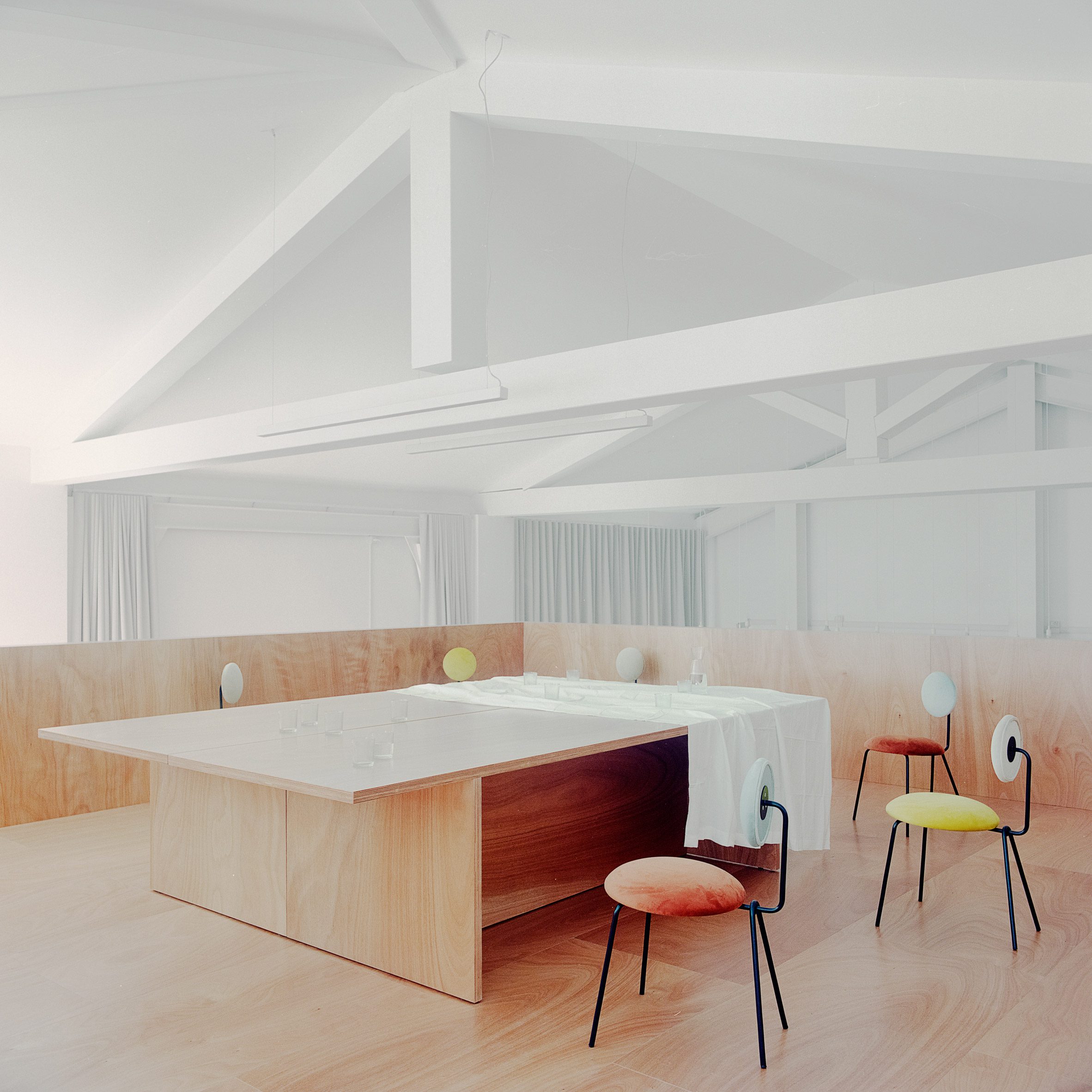Mezzanine meeting room, Cesarin show kitchen by Co.arch Studio
