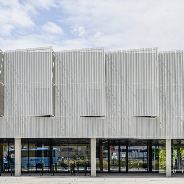 Conservatoire of Music and Dance features pleated metal sunscreen