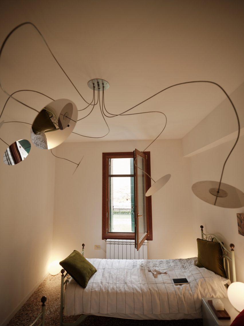 Dormitorio en Pabellón de Estonia