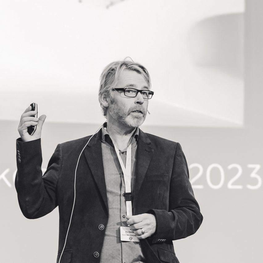  Image of Knut Ramstad during a presentation
