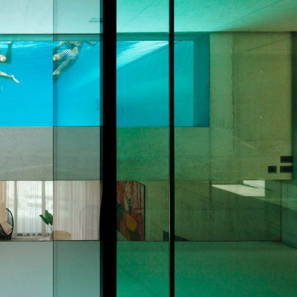 Eight houses that integrate swimming pools into their architecture