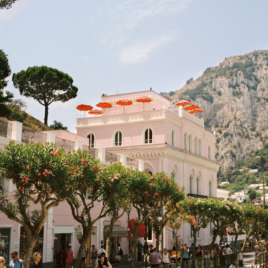 Il Capri hotel viewed from the street