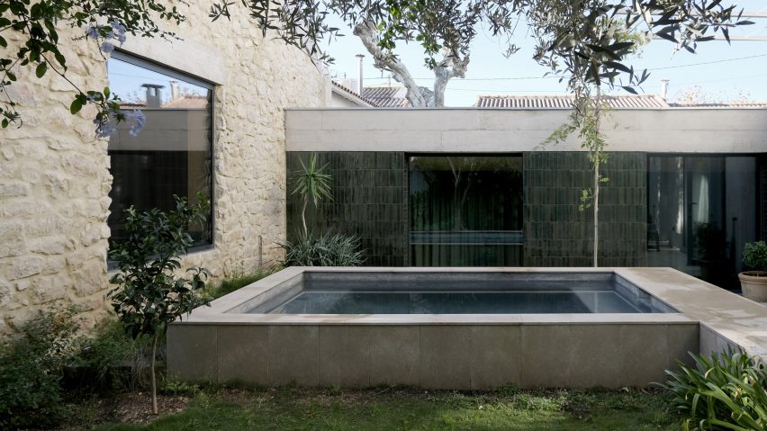 Exterior photo of Maison Jericho by Olivia Fauvelle Architecture
