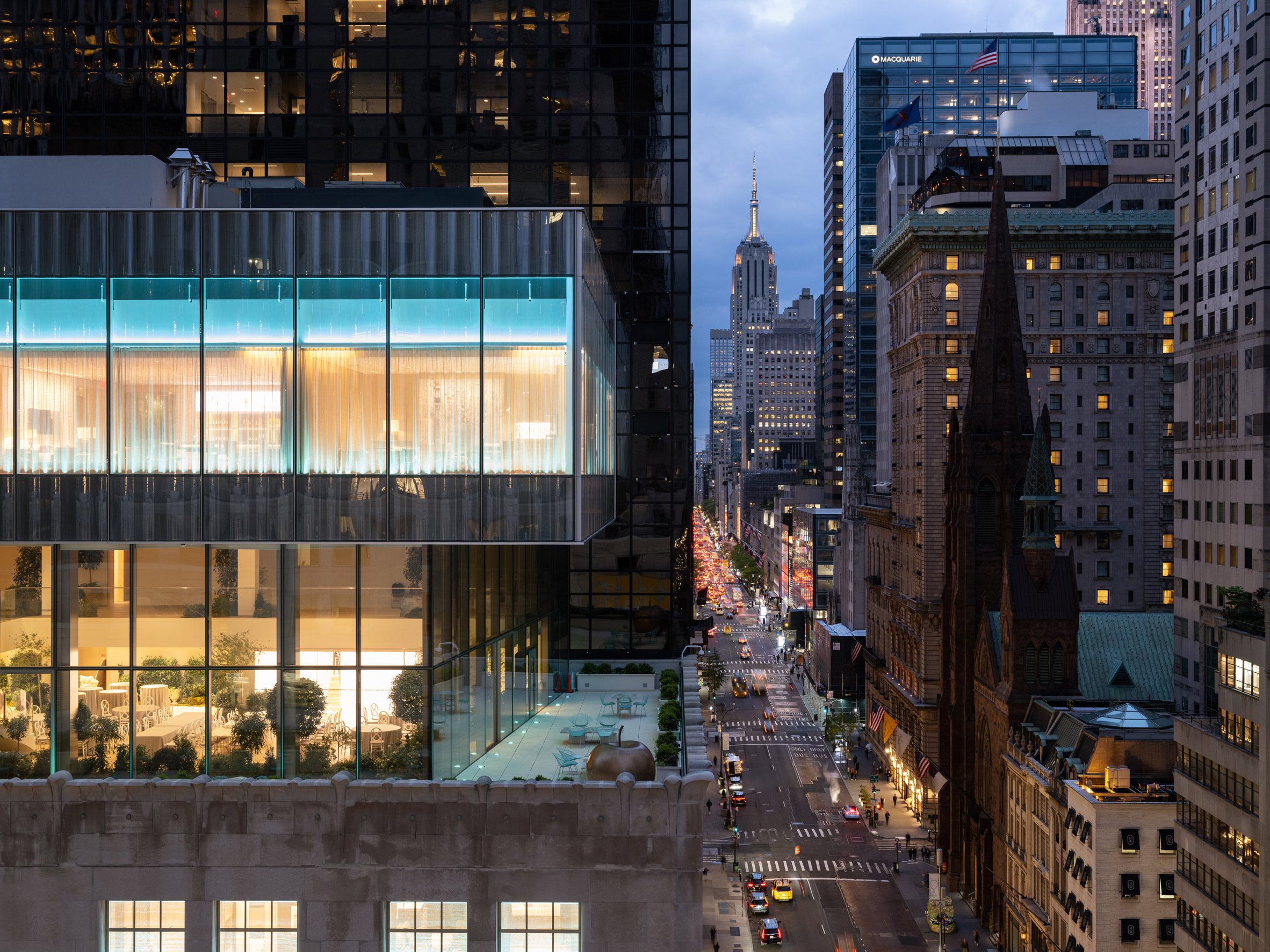 For Tiffany & Co., a Rooftop Addition Wrapped in Glass - The New York Times