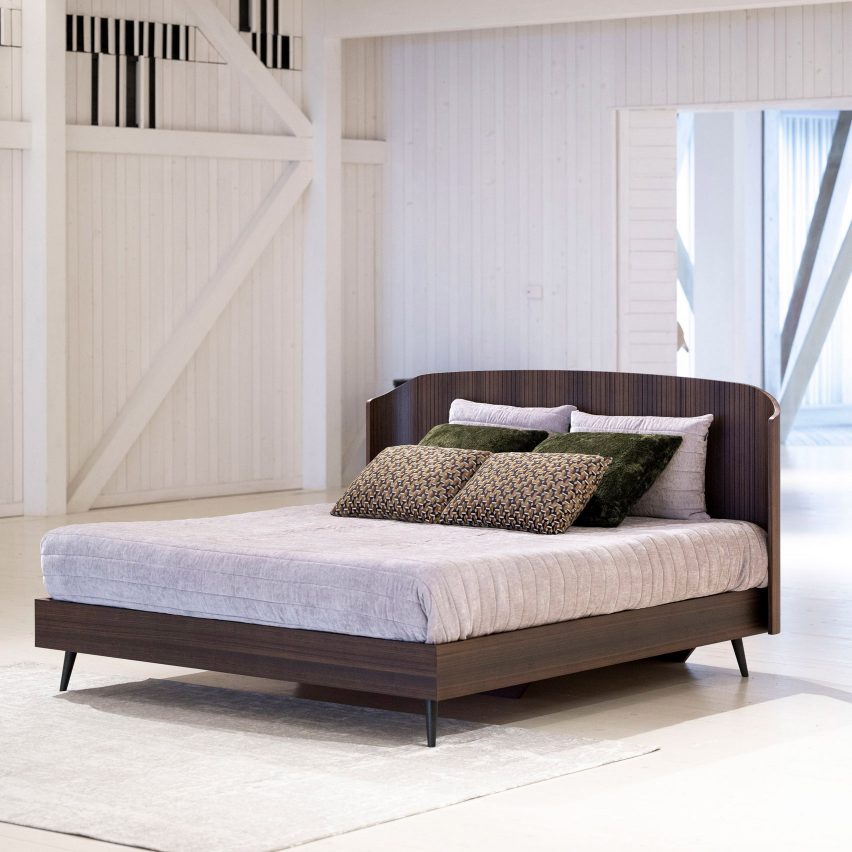 Side view of Zeus bed frame by Wooliv