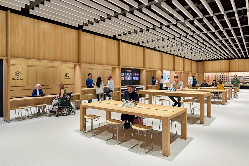 Tables in London Apple store