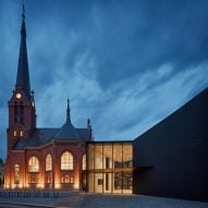Atelier-r refreshes neo-gothic church with angular black extension