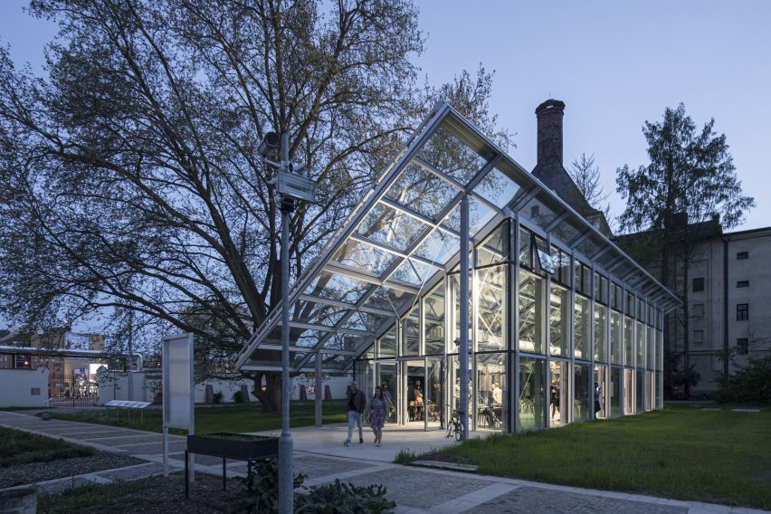 Exterior image of steel and glass pavilion in Brno