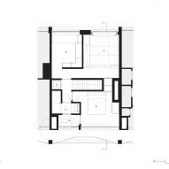 Upper level floor plan of Dragon Flat by Tsuruta Architects