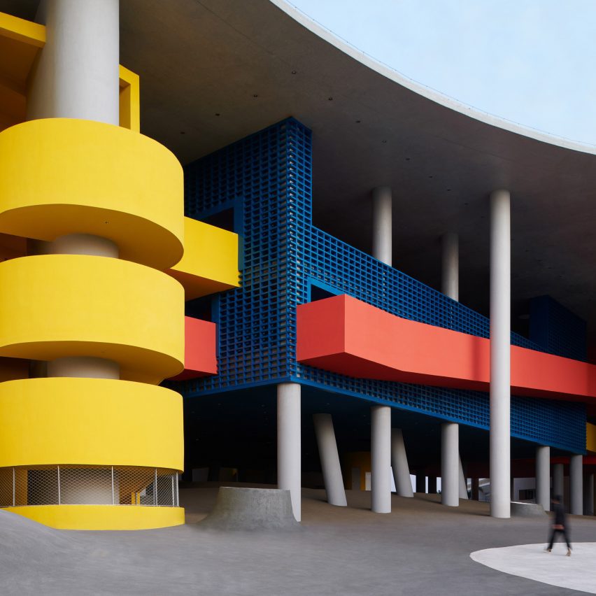 Colourful school by Trace Architecture
